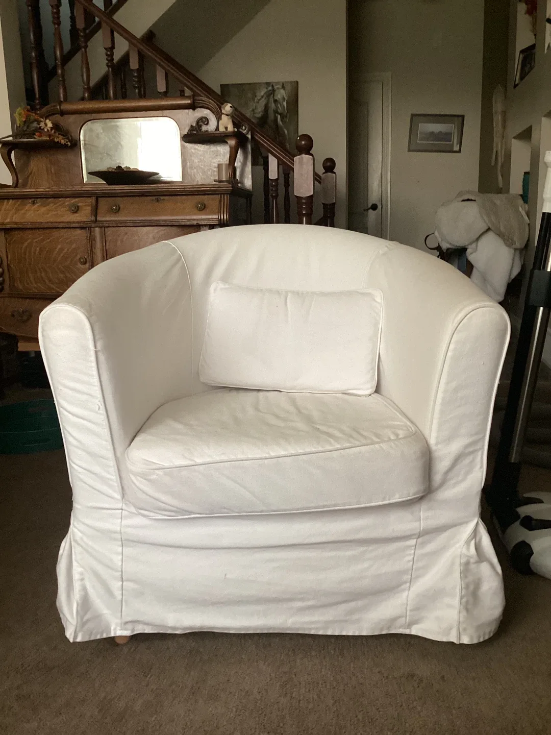 White Armchair with Cushion and removable covers