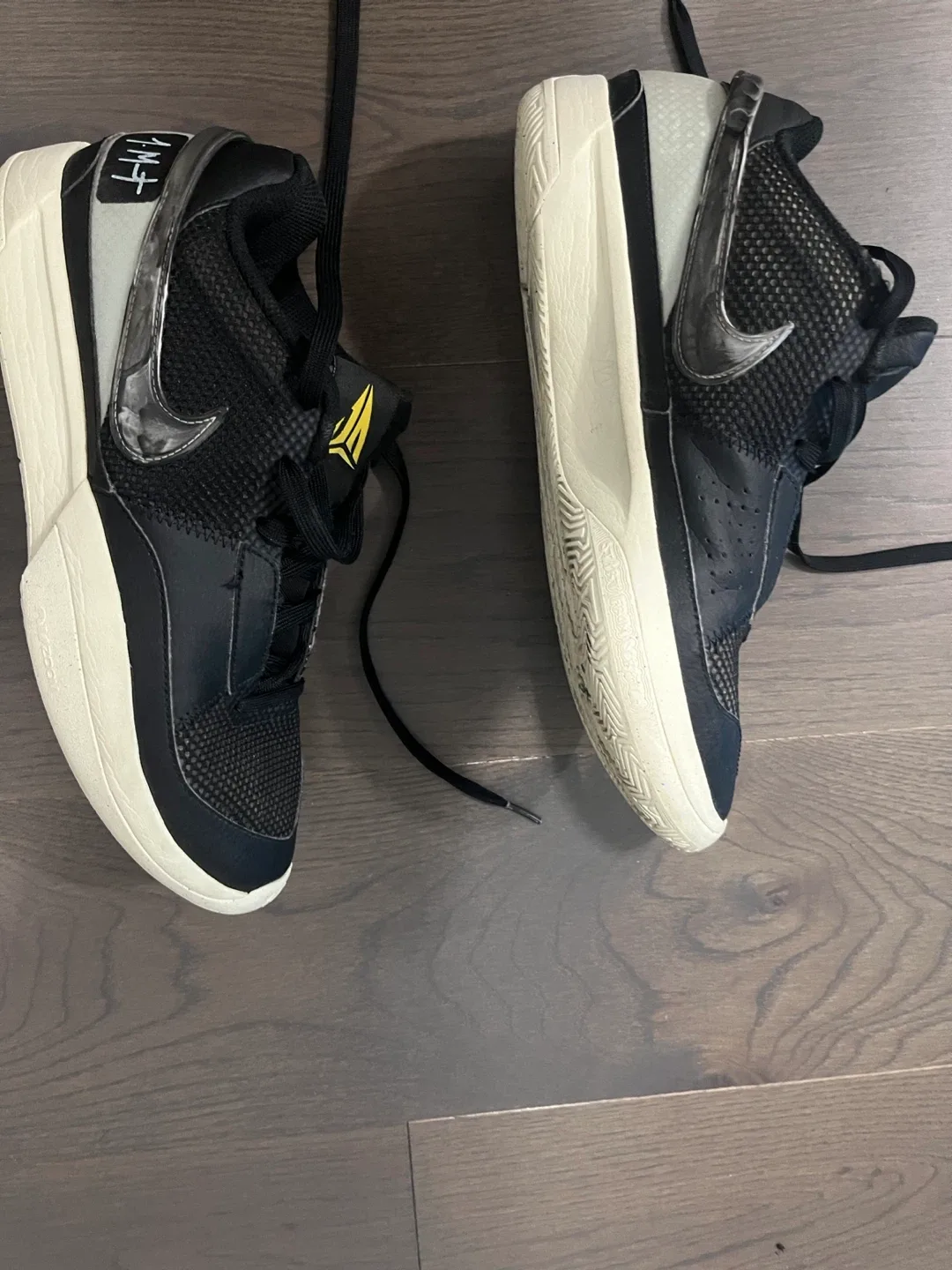 Ja Morant 1s sig shoe image indicator(2)