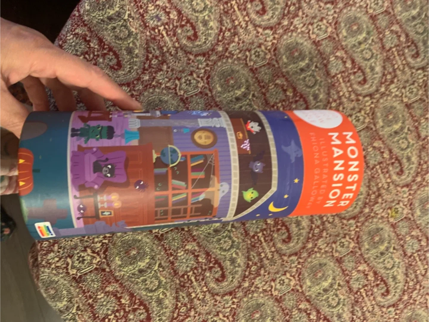 Really Decent Gifts Monster Mansion 100-Piece Jigsaw Puzzle image indicator(2)