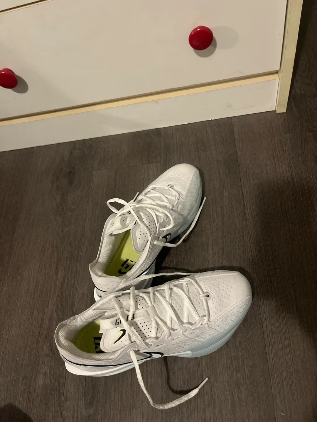 Nike Zoom GT Cut 3 White/BlueUS 8.5 image indicator(2)