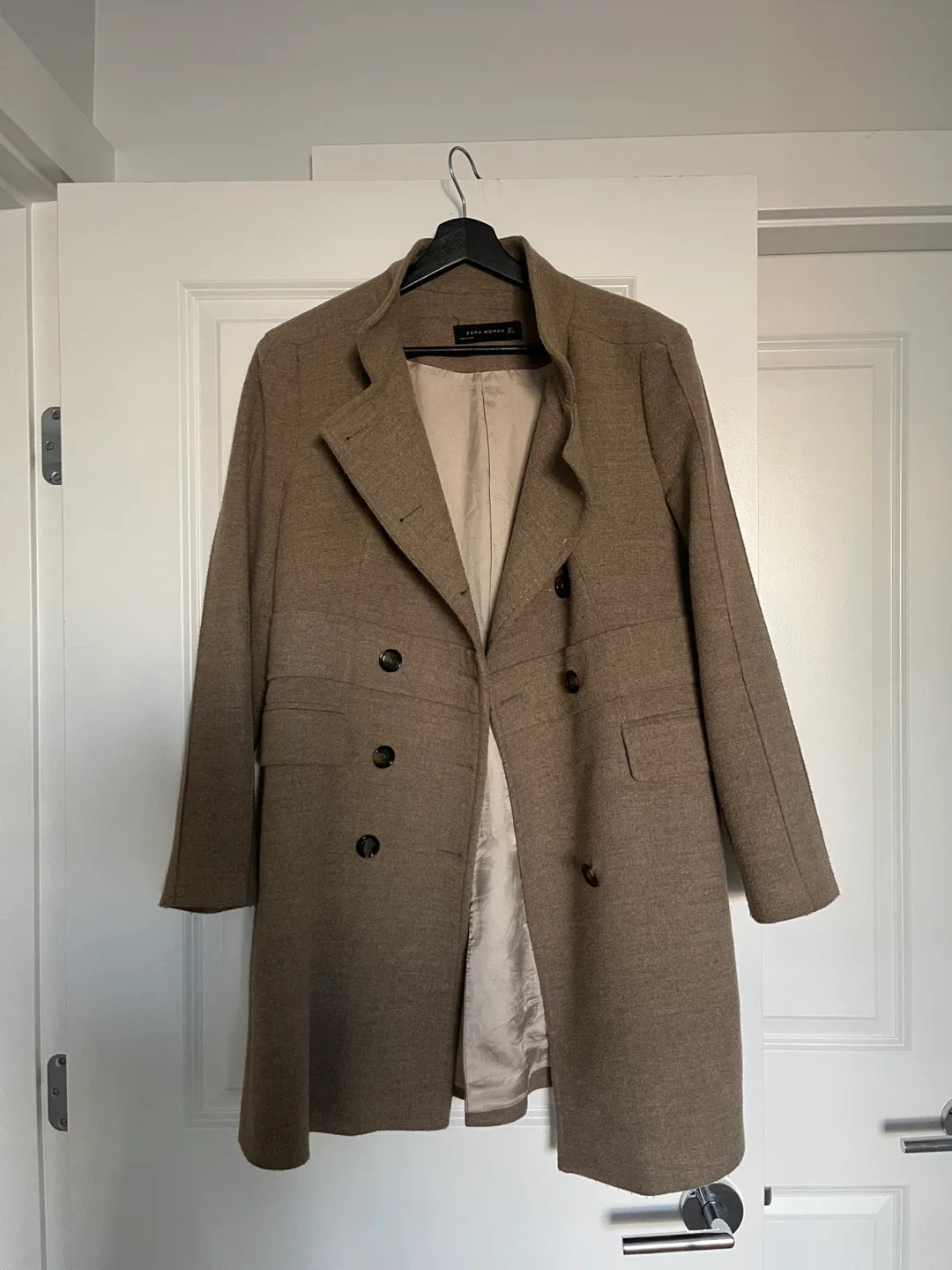 Zara Woman Double Breasted Coat - Size M image indicator(3)