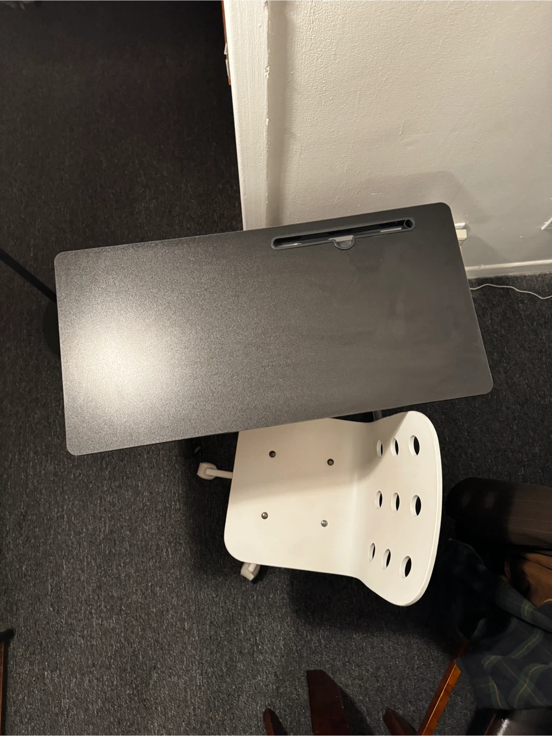 Small Black Desk and White Chair Set - photo 2