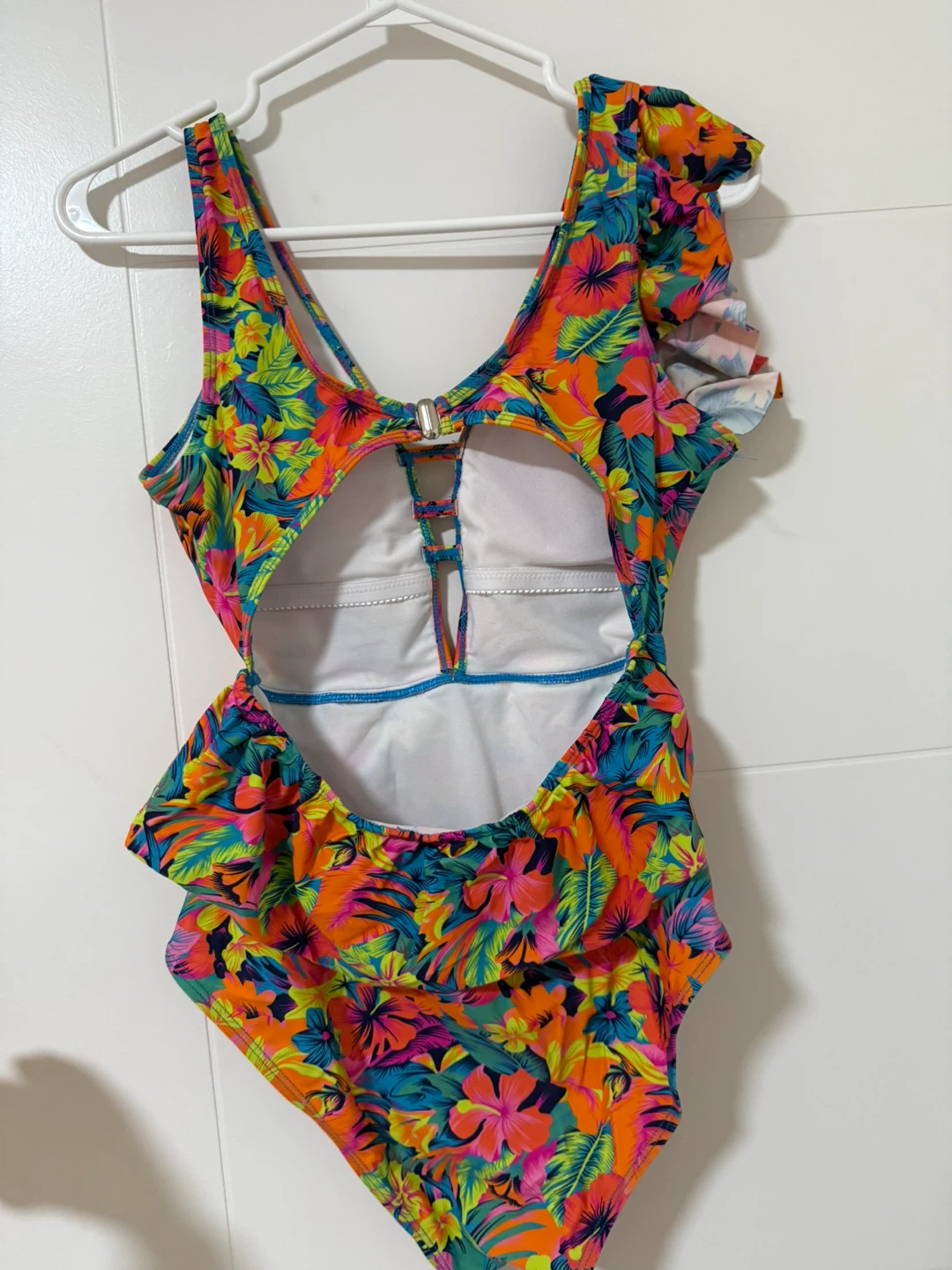 Assorted Medium to Large Swimsuits - photo 4
