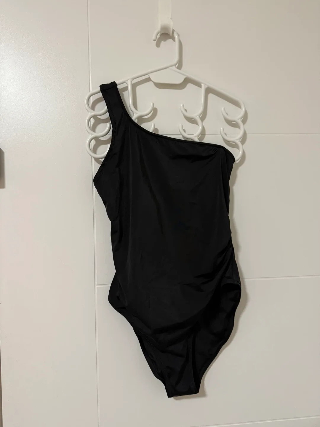 Assorted Medium to Large Swimsuits image indicator(7)