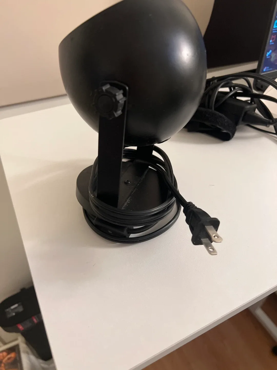 Black Desk Lamp image indicator(2)