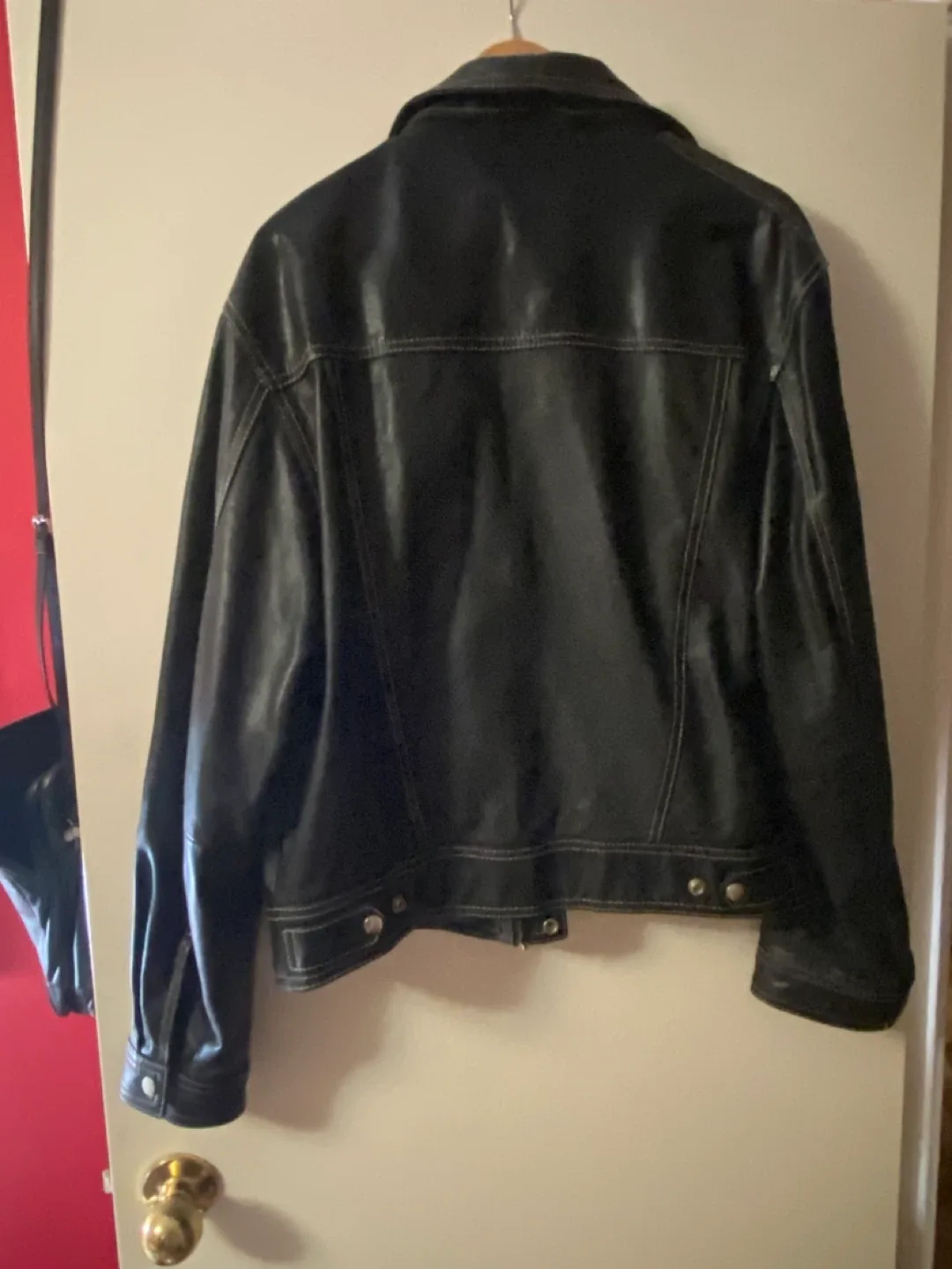 Black Leather Jacket image indicator(2)