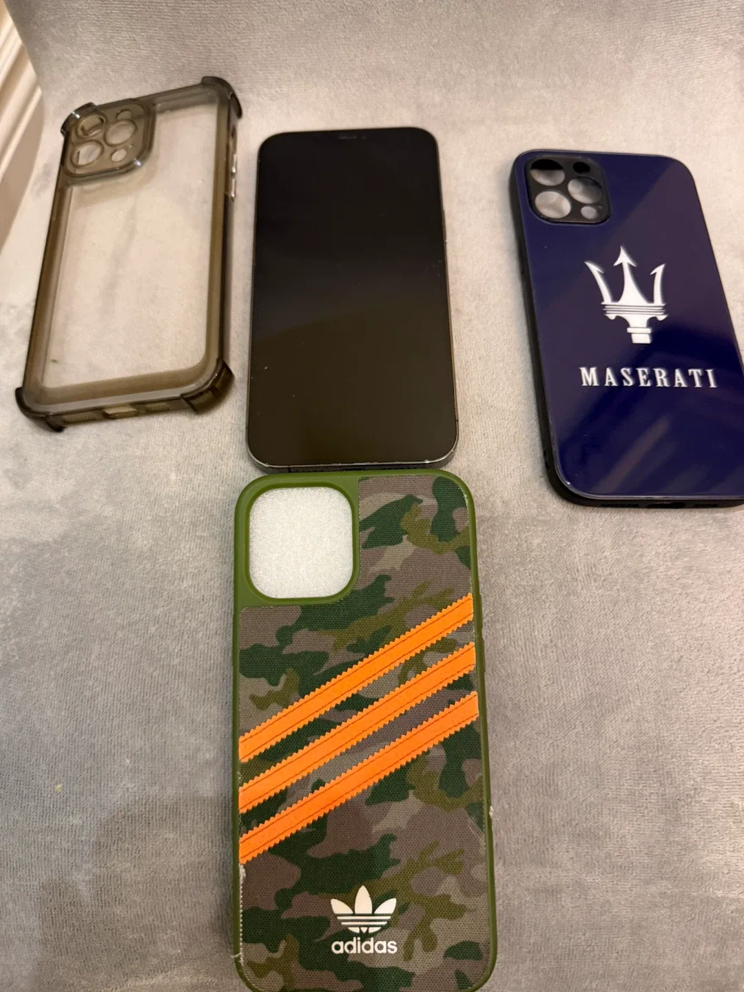 iPhone 12 Pro Max (WITH BOX) (3 CASES INCLUDED) image indicator(2)