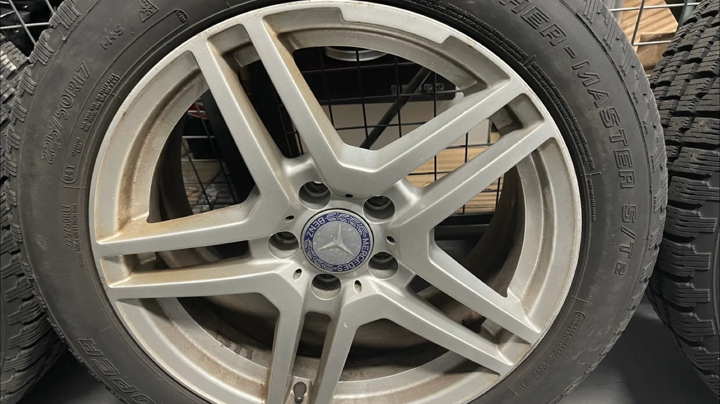 3 Mercedes Snow Tires with Rim-Cooper Weather-Master 225/50R17 image indicator(6)