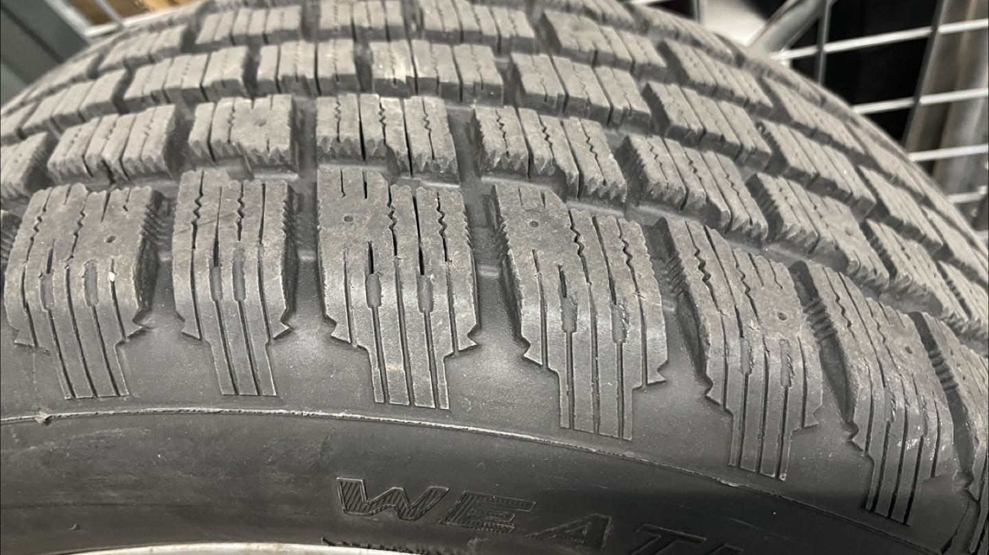 3 Mercedes Snow Tires with Rim-Cooper Weather-Master 225/50R17 - photo 5