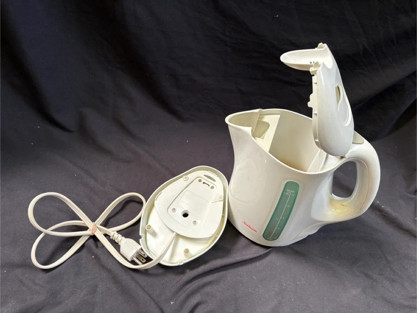 Sunbeam 1.8L Electric Kettle image indicator(7)