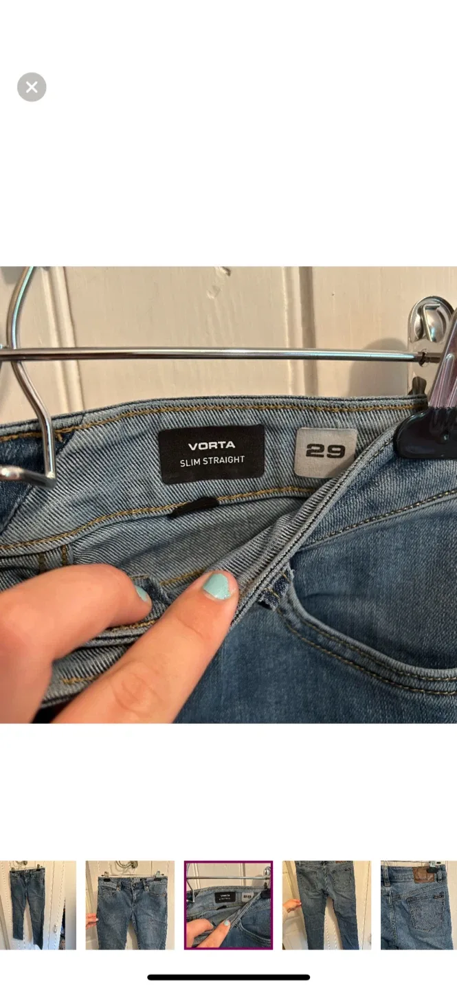 Volcom Vorta Slim Straight Jeans - Size 29 image indicator(3)