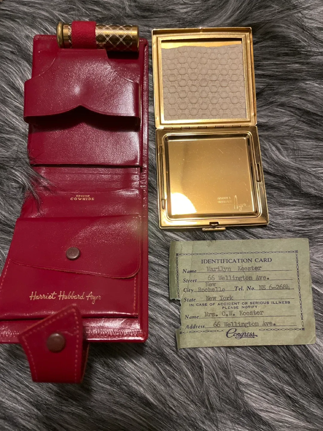 Vintage Harriet Hubbard Ayer Red Leather Wallet & Compact