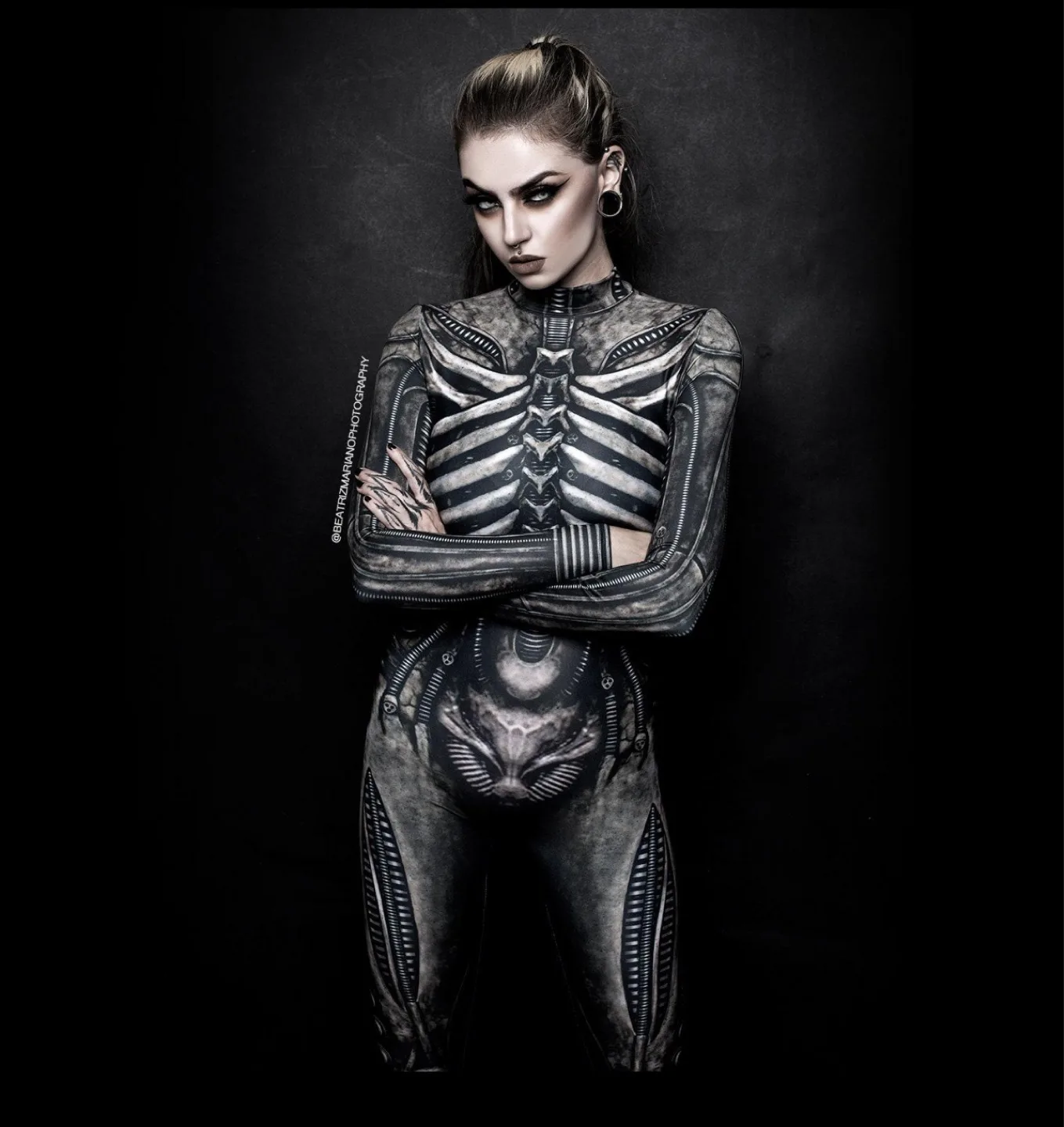 Halloween Skelton costume + gloves M/L image indicator(4)