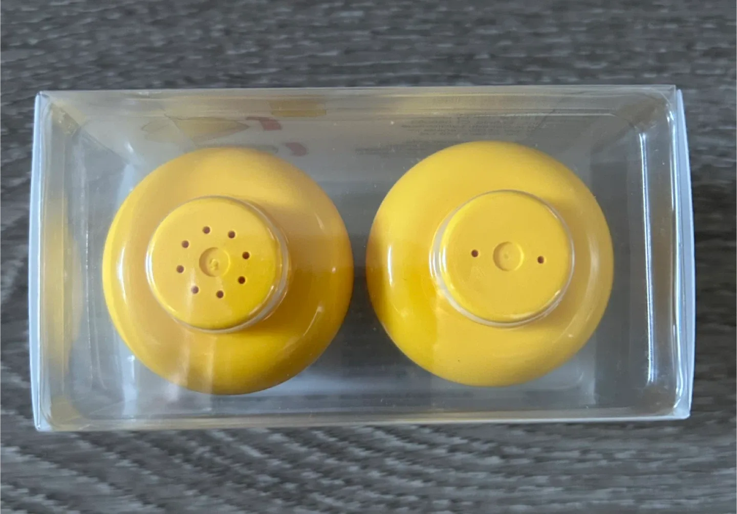 LEGO Vintage Salt & Pepper Shakers - New in Box! image indicator(2)