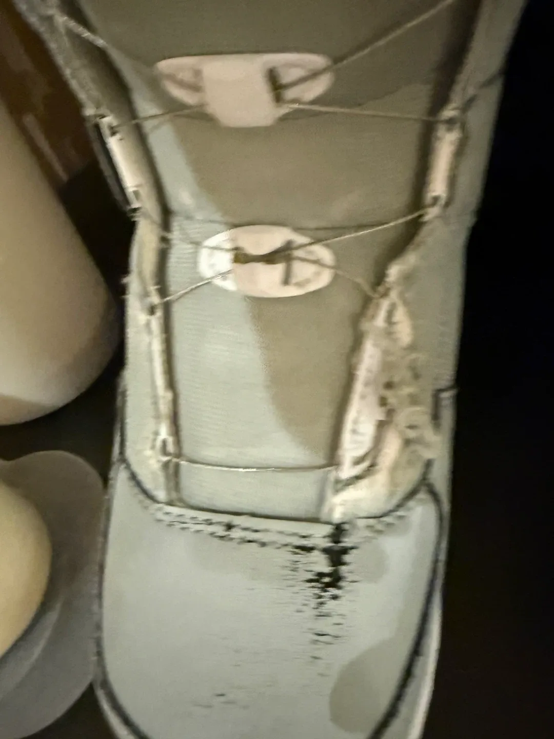 ThirtyTwo Snowboard Boots - US 9 image indicator(2)