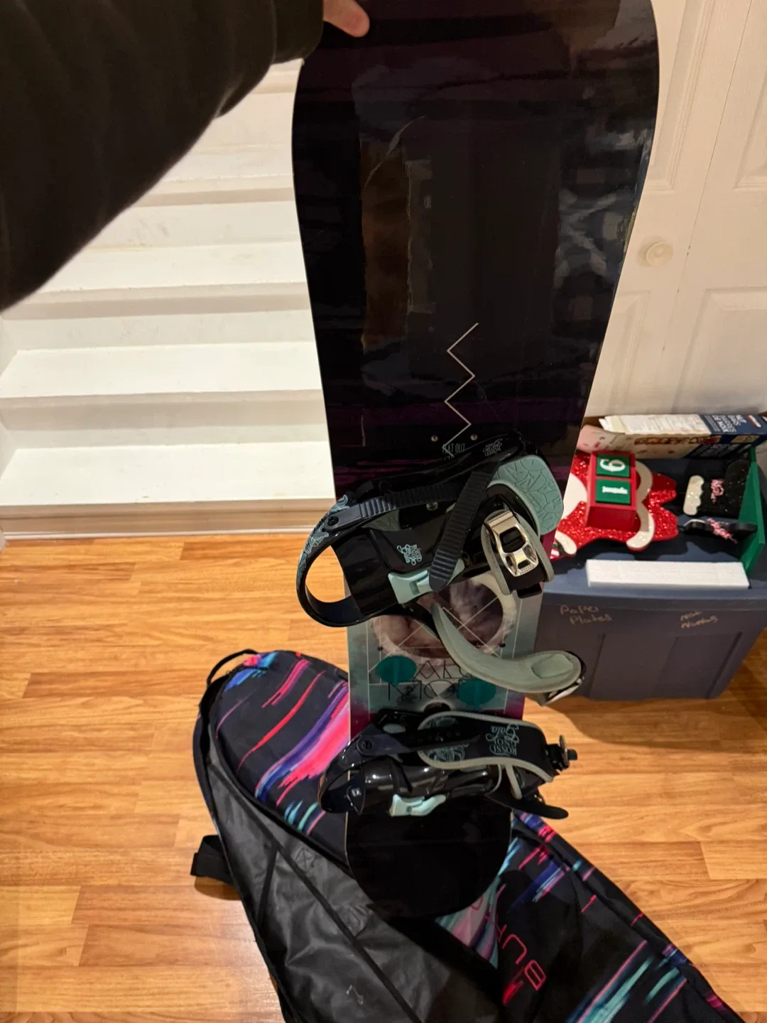 Salomon Snowboard & Burton Bag image indicator(2)