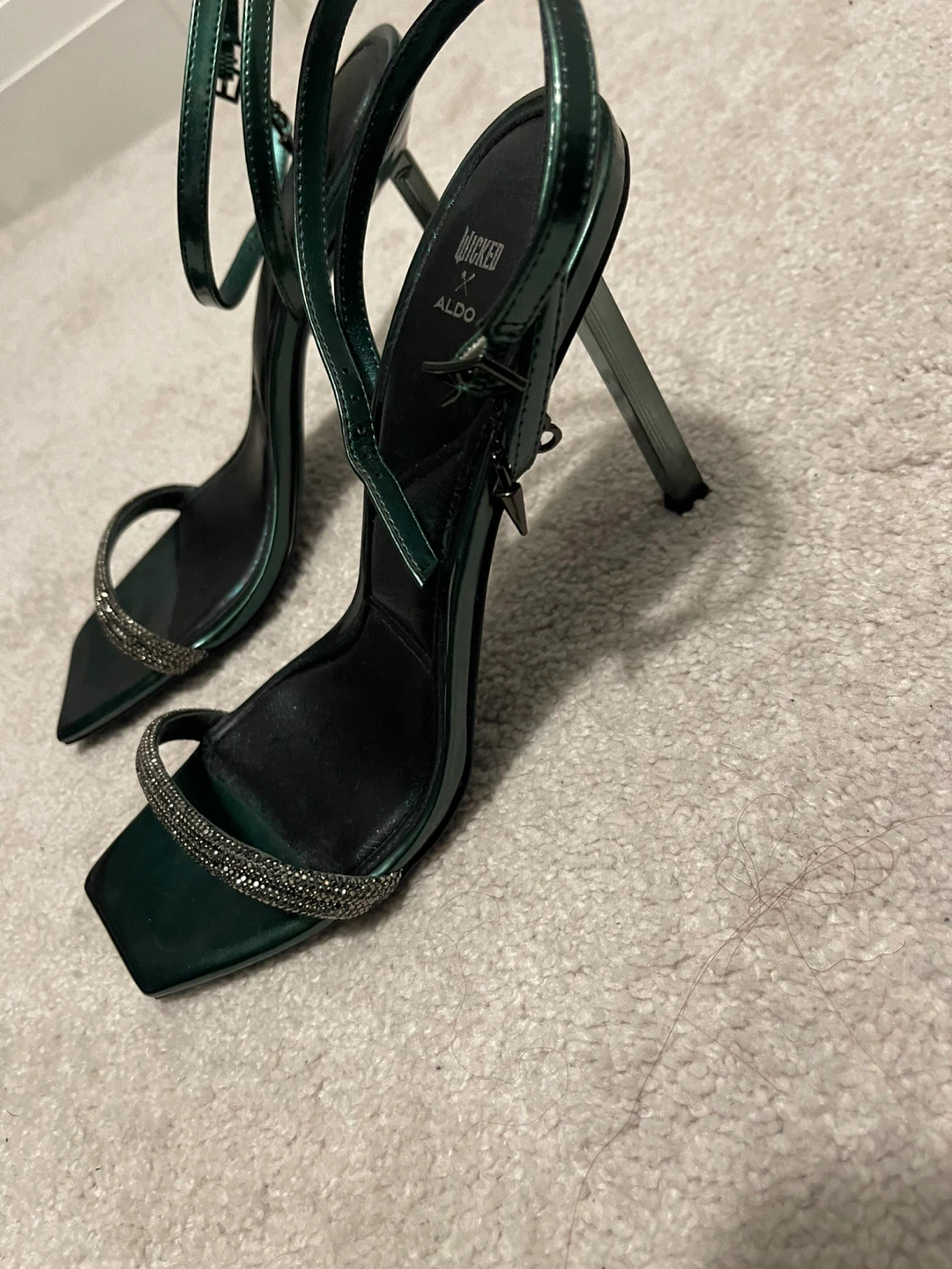 Wicked x ALDO Green Heels - photo 2