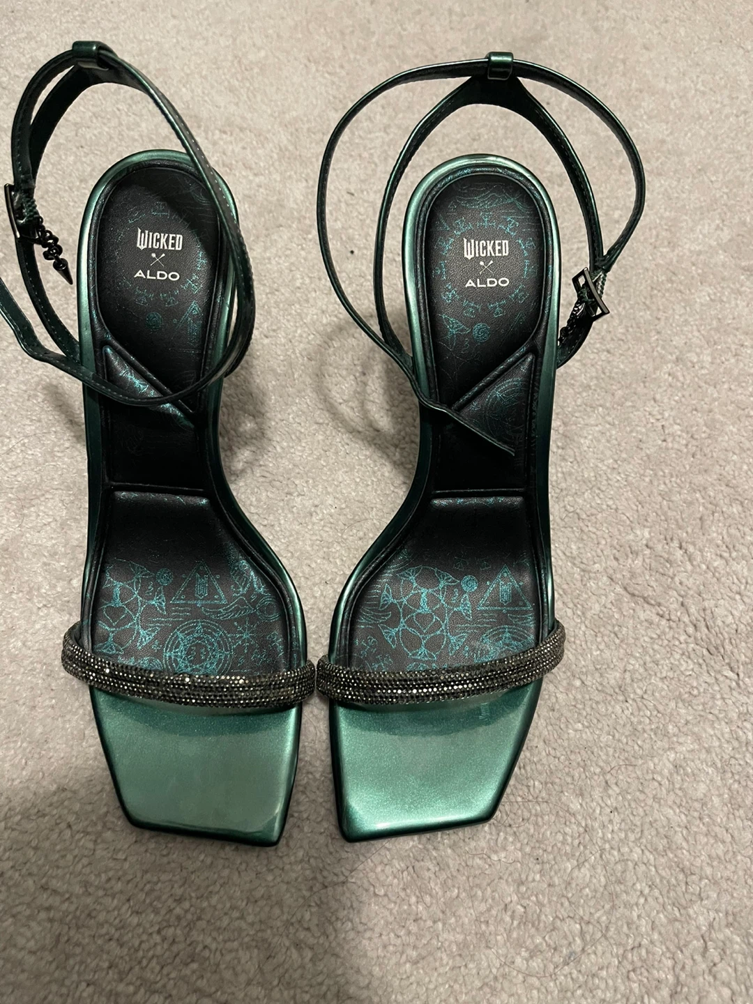 Wicked x ALDO Green Heels