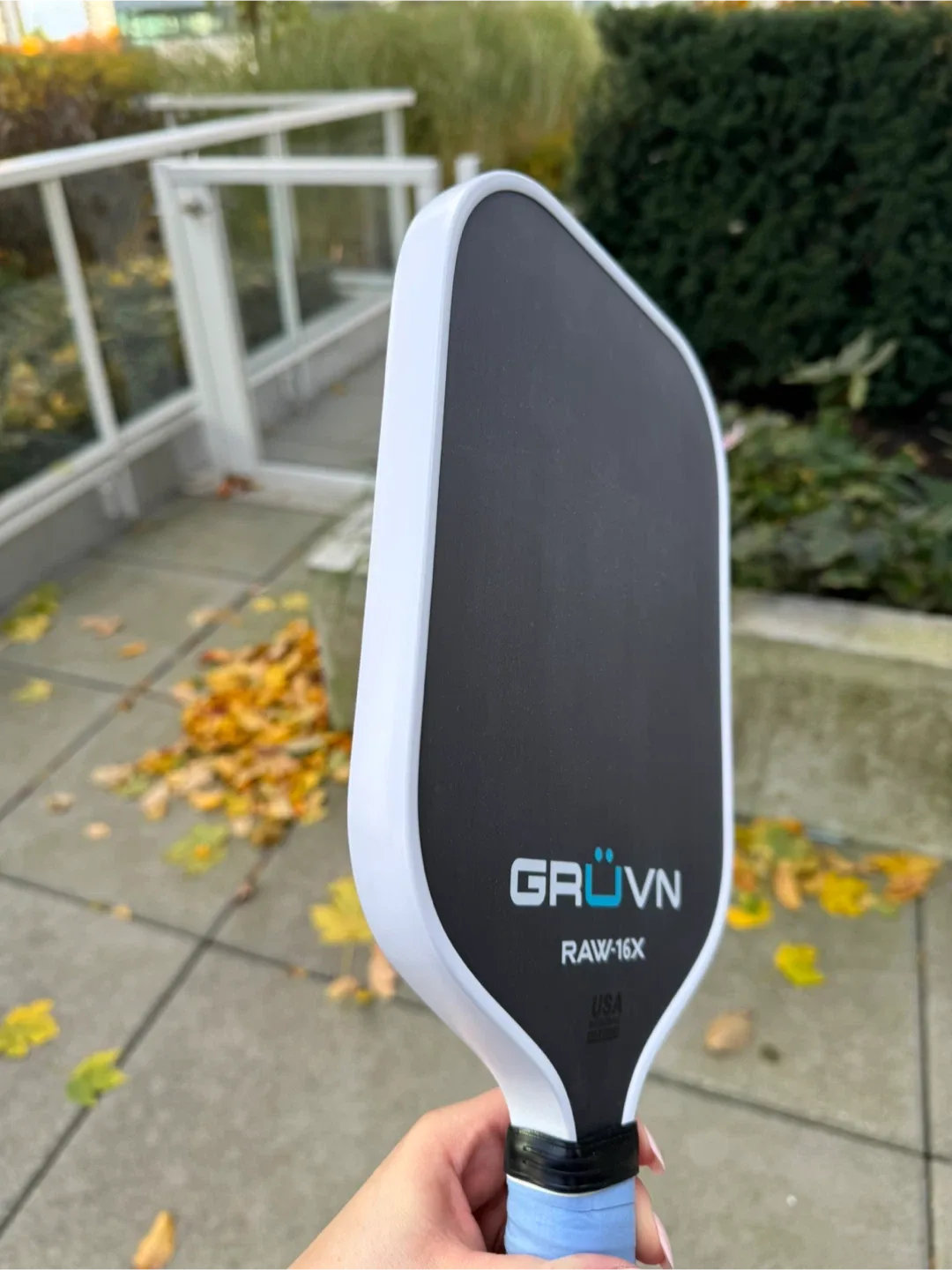 Grüvn Raw-16X | elongated pickleball paddle image indicator(3)