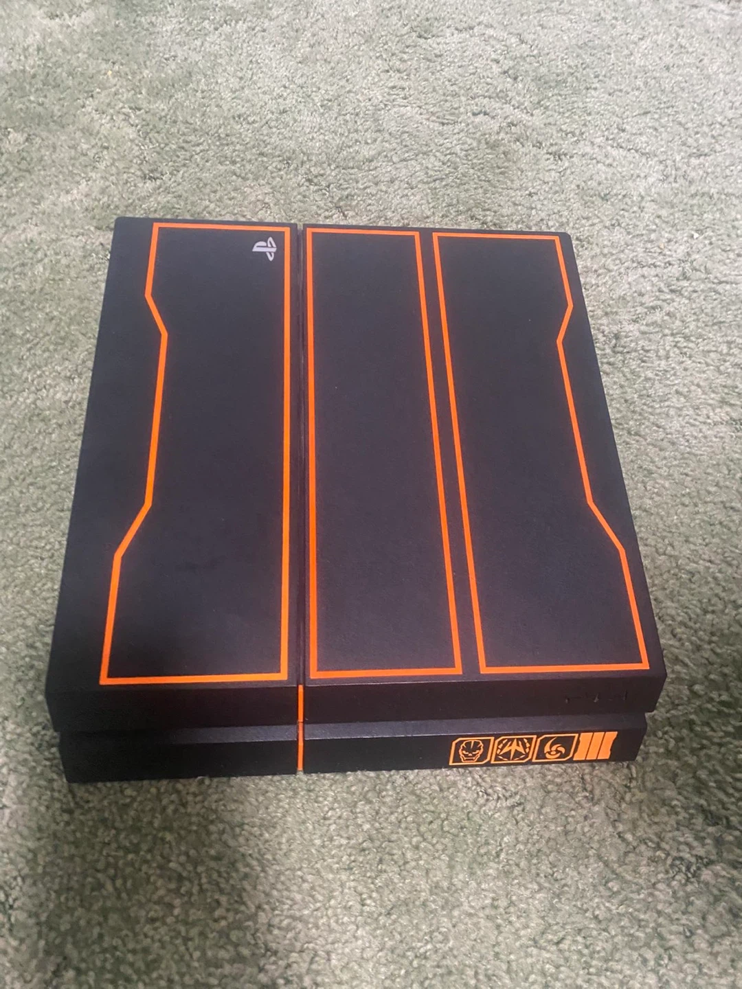 limited-edition Sony PlayStation 4 Black Ops III. - photo 4