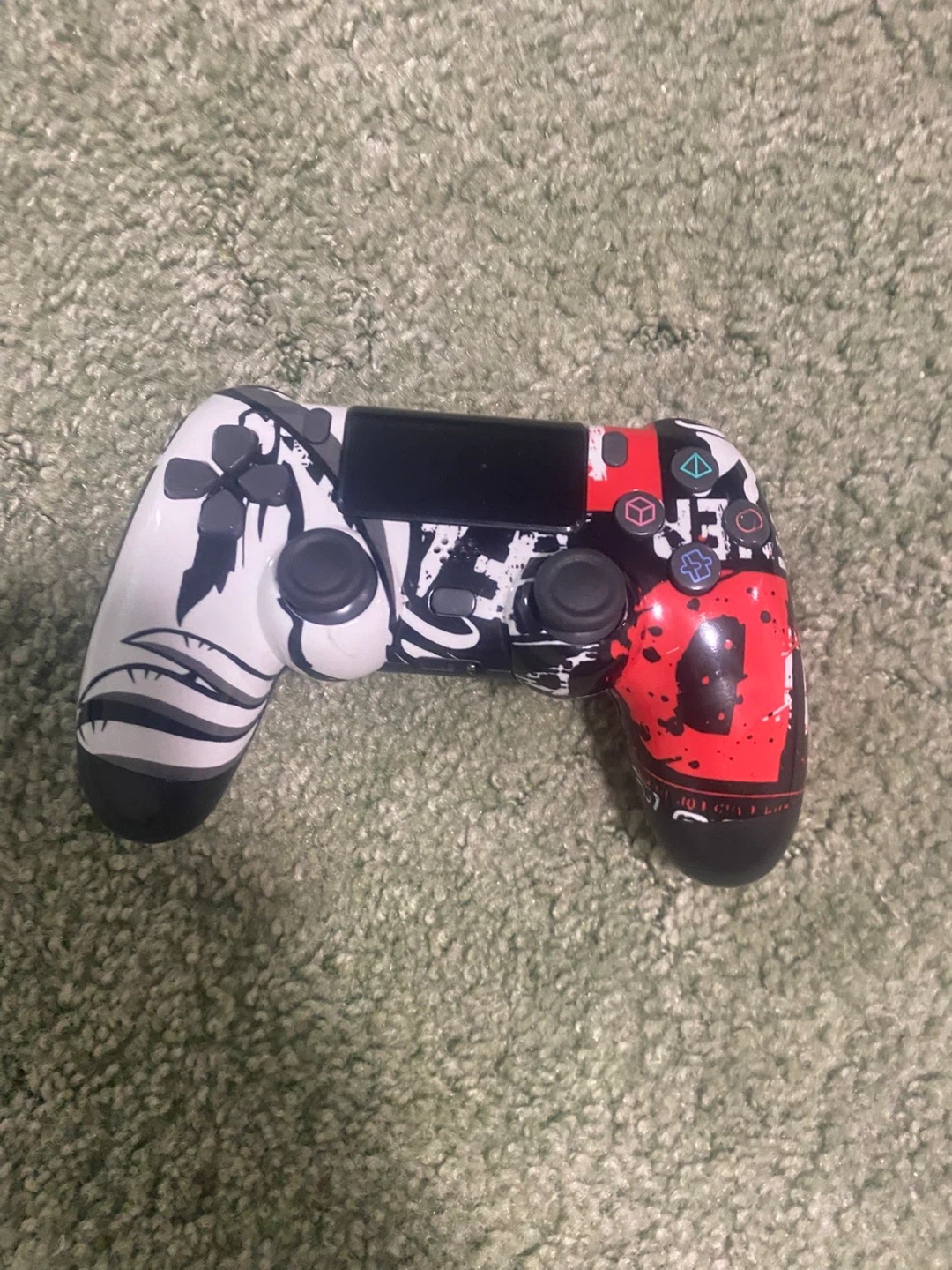 limited-edition Sony PlayStation 4 Black Ops III. - photo 2