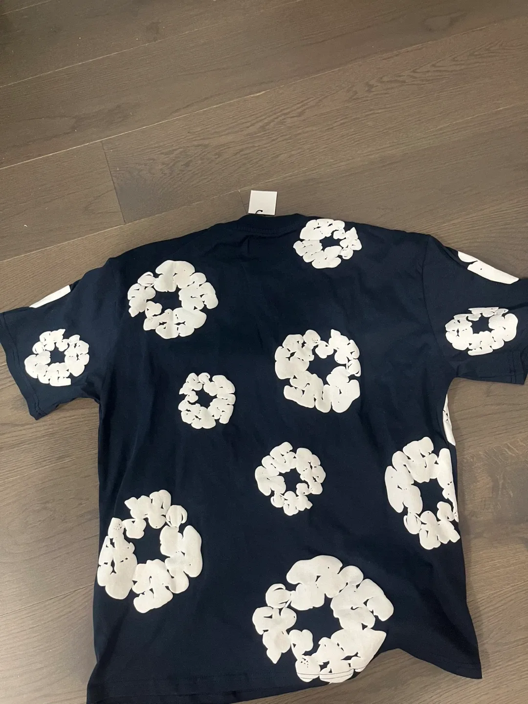 Designer brand Denise tears t-shirt image indicator(4)