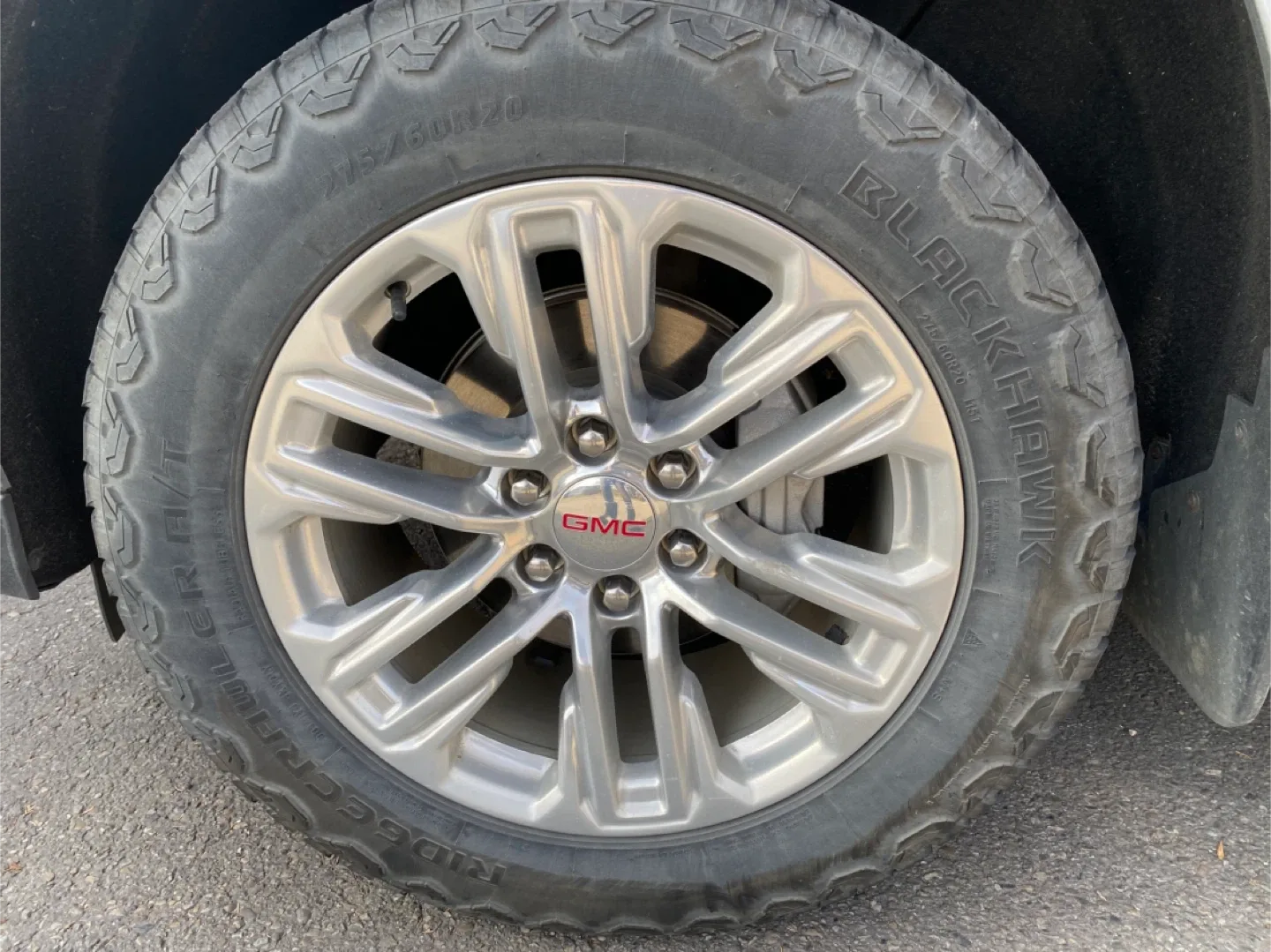 Blackhawk Ridge A/T Tire - 275/60R20