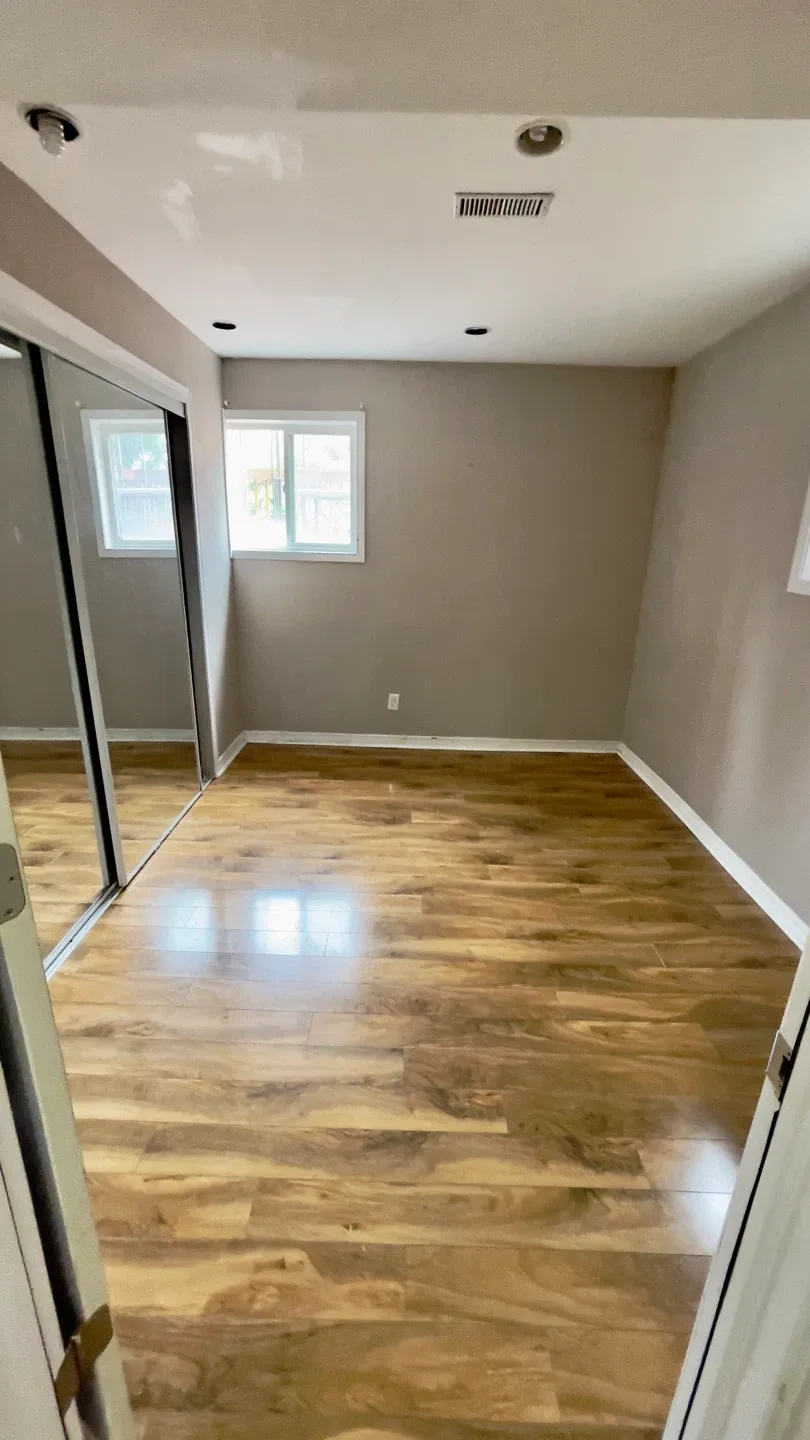 Basement image indicator(9)