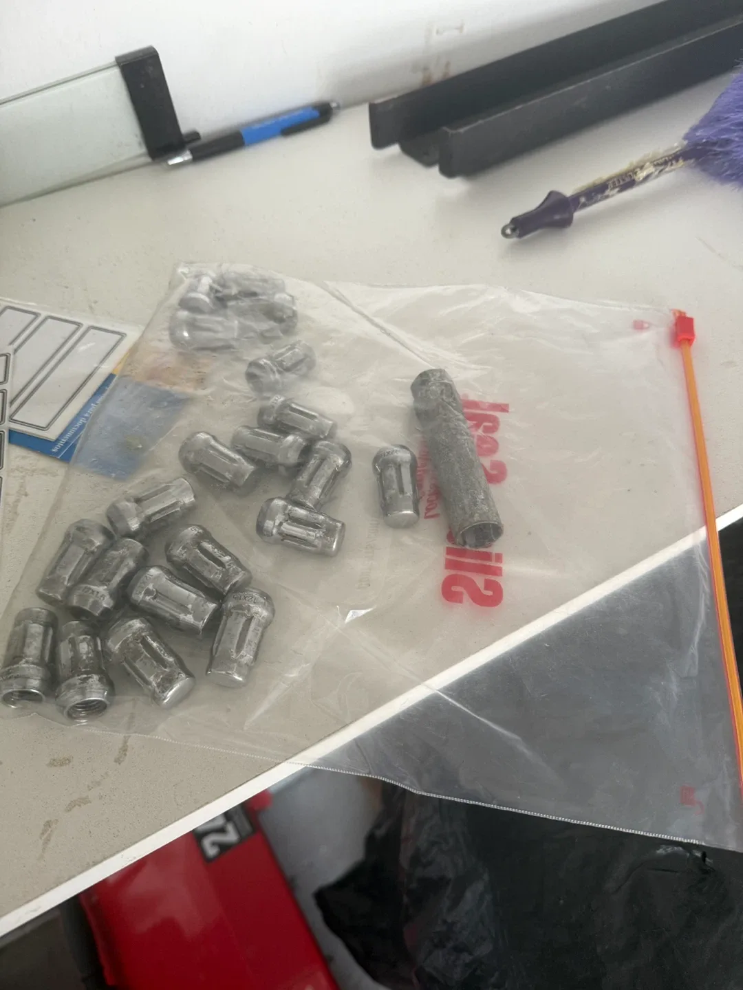 Michelin 215/55 R17 Winter Tire Set image indicator(5)