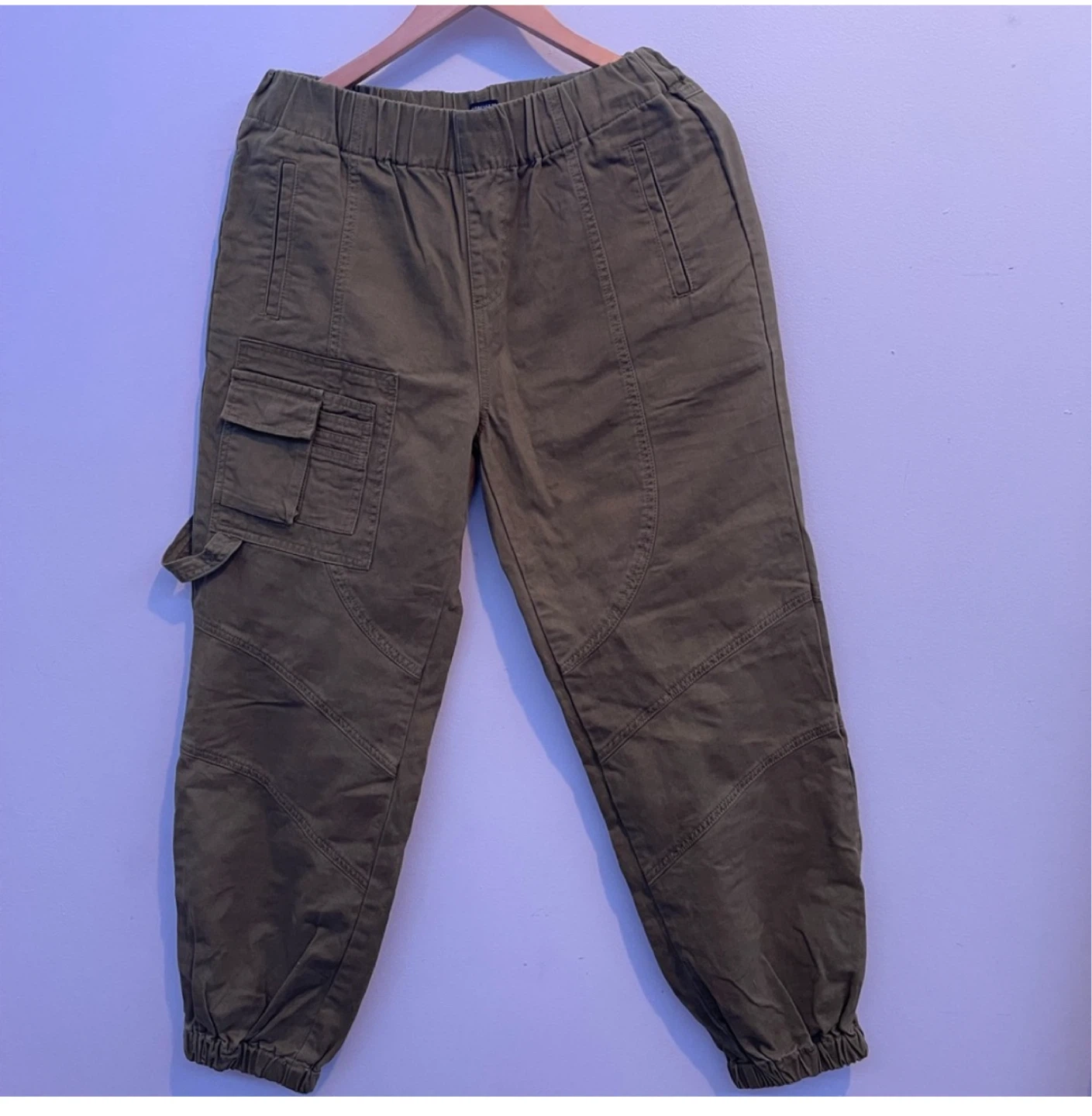 Forever 21 Olive Green Cargo Pants - Size L