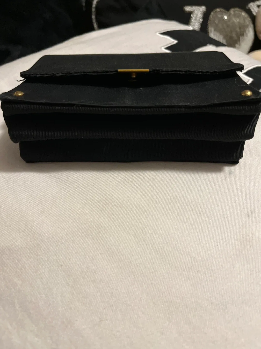 Small Black Clutch Purse image indicator(7)