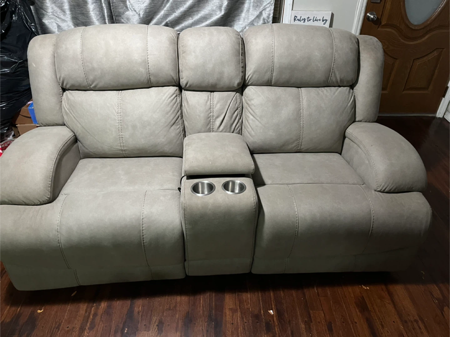Reclining Loveseat with Console