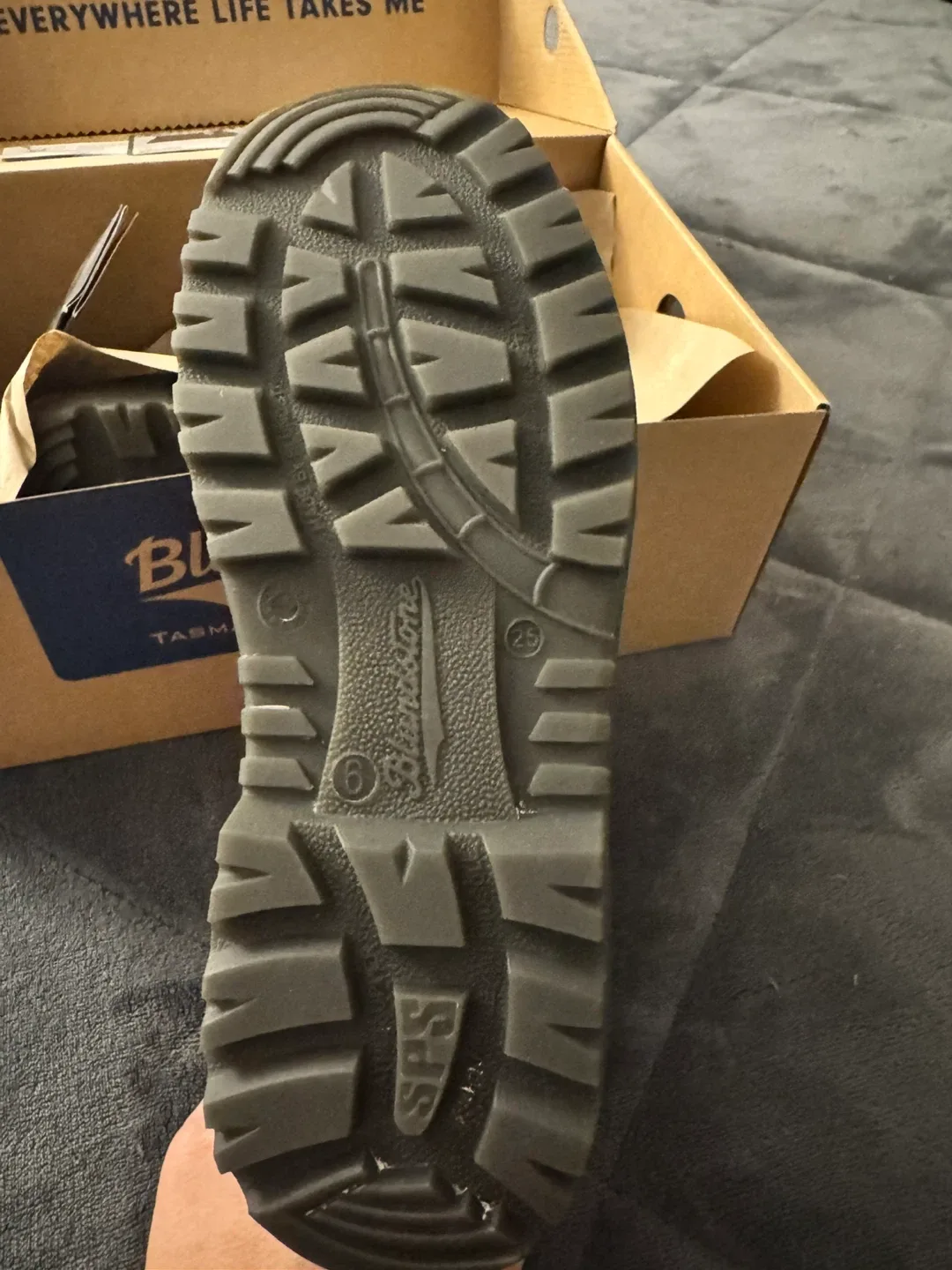 Blundstone Black Leather Chelsea Boots - Size 9 USA image indicator(3)