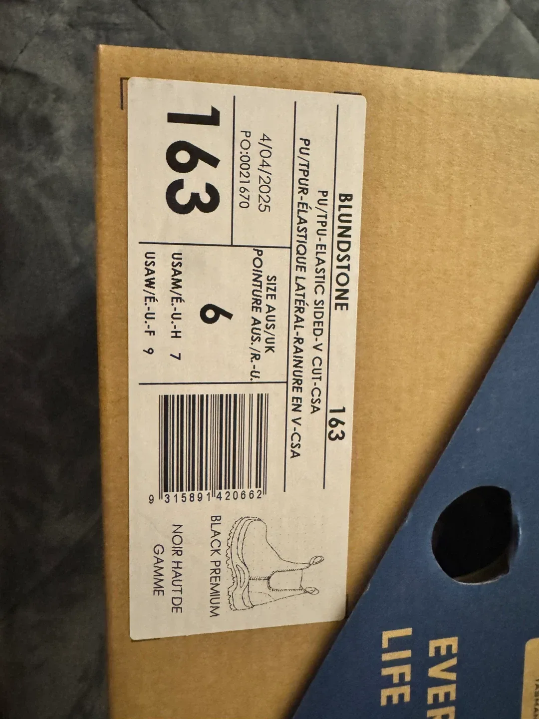 Blundstone Black Leather Chelsea Boots - Size 9 USA image indicator(7)