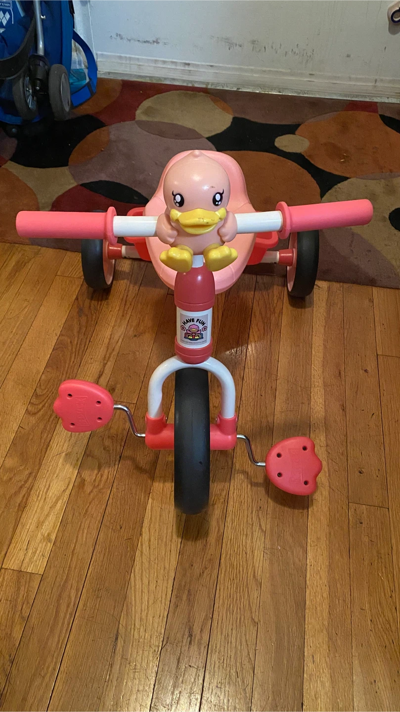 B.Duck Pink Tricycle - photo 2