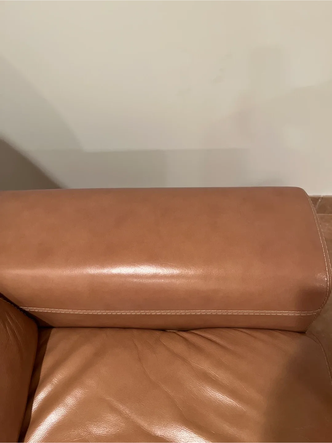 Leather Loveseat Recliner - Tan image indicator(3)