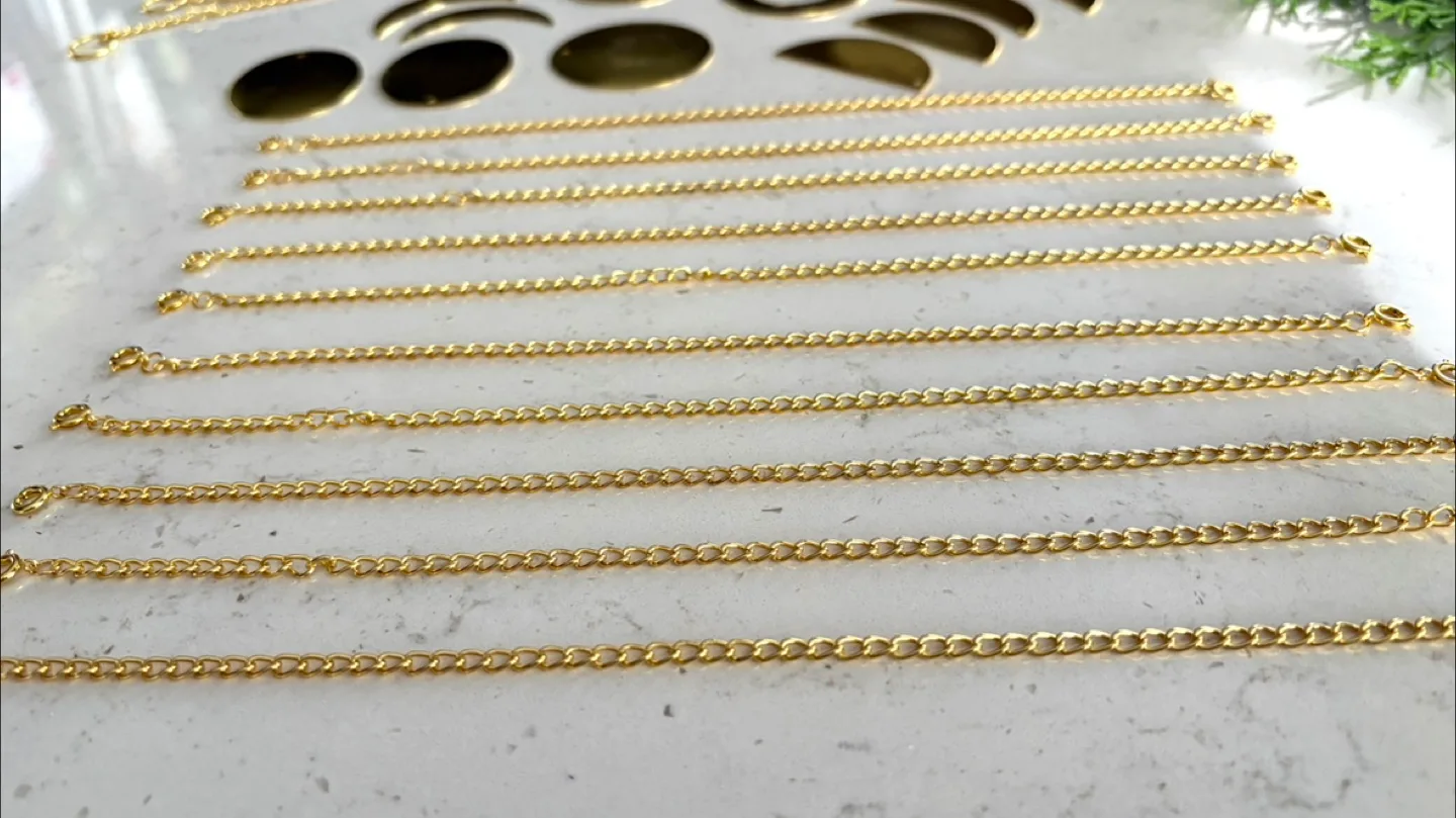 DIY Gold Moon Phase Wall Hanging Kit image indicator(4)