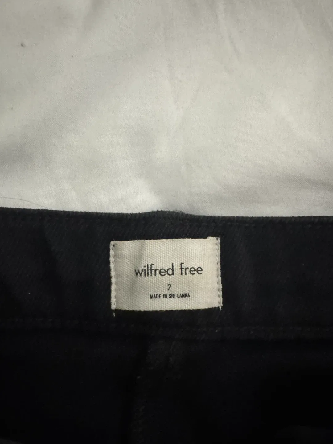 Wilfred Free Black Cargo Pants - Size 2 image indicator(2)