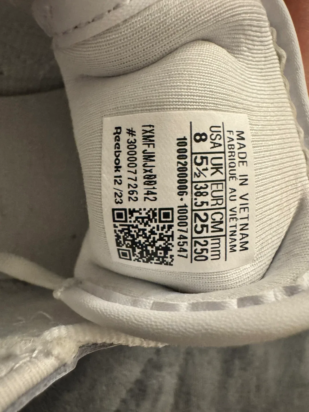 Reebok Classic Leather Shoes - Women's US 8 image indicator(5)