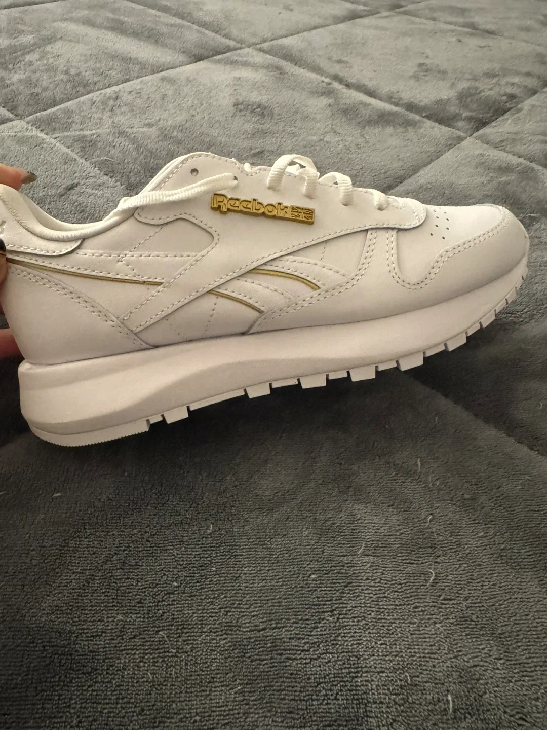 Reebok Classic Leather Shoes - Women's US 8 image indicator(3)