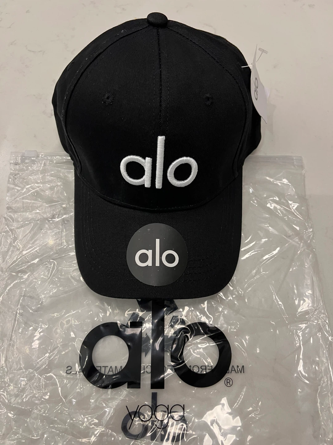New ALO Yoga Black Baseball Cap