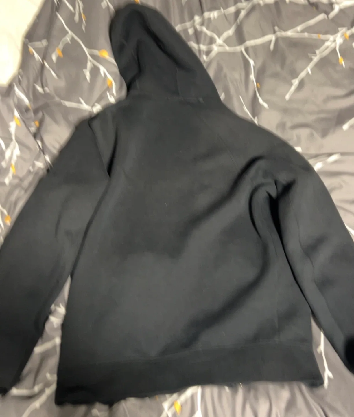 Black nike tech size large image indicator(2)