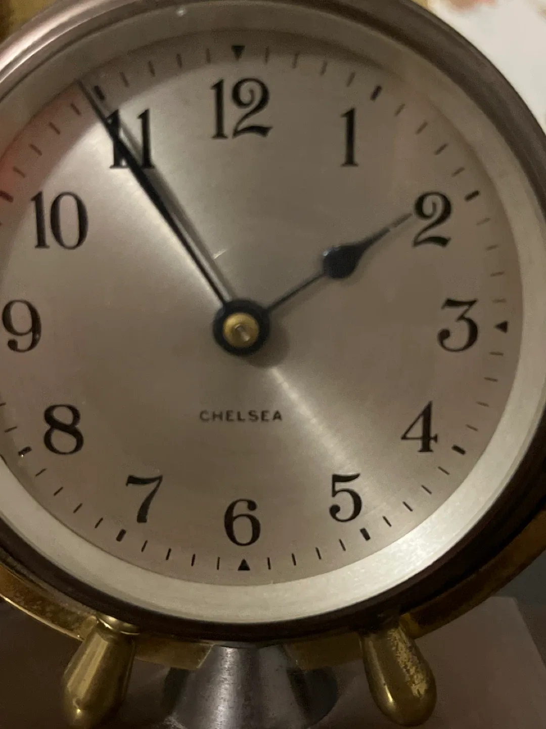 Chelsea Clock Ship's Wheel Desk Clock image indicator(3)