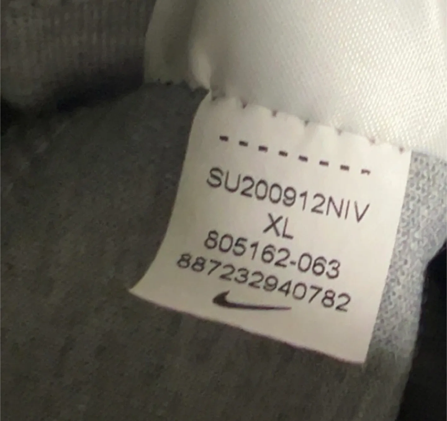 Full nike tech grey size xl image indicator(9)