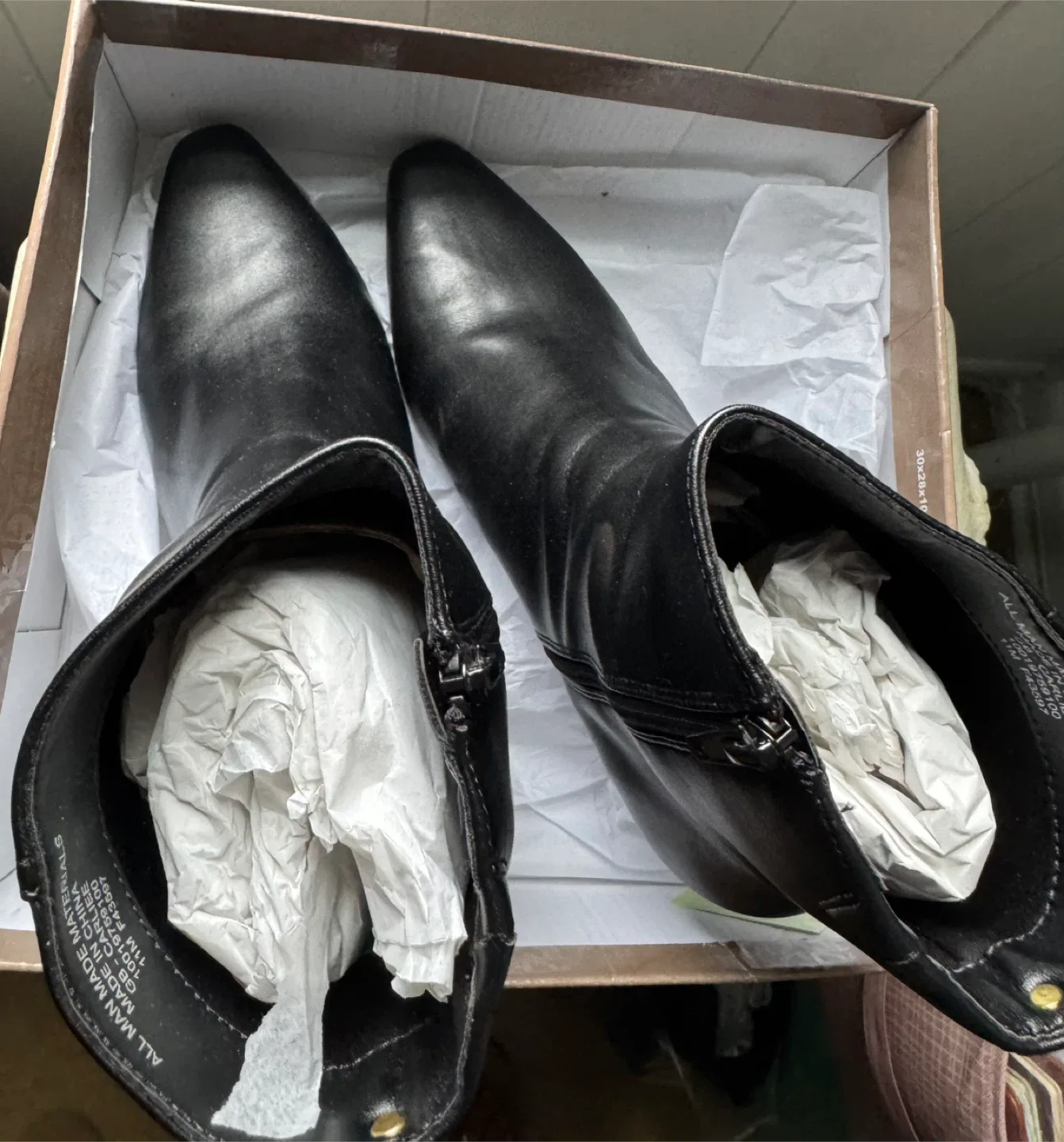 Boots -Size 11 🥕 Gianni Bernini Black Leather Ankle image indicator(7)