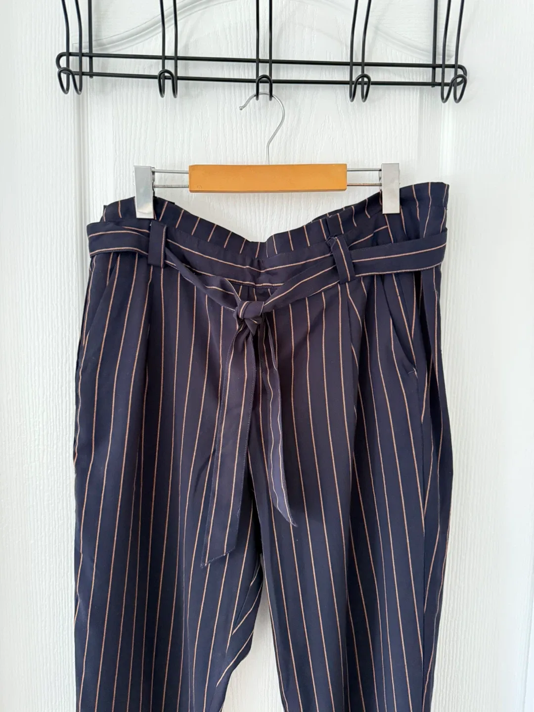 Navy Dynamite Paperbag Pants image indicator(2)