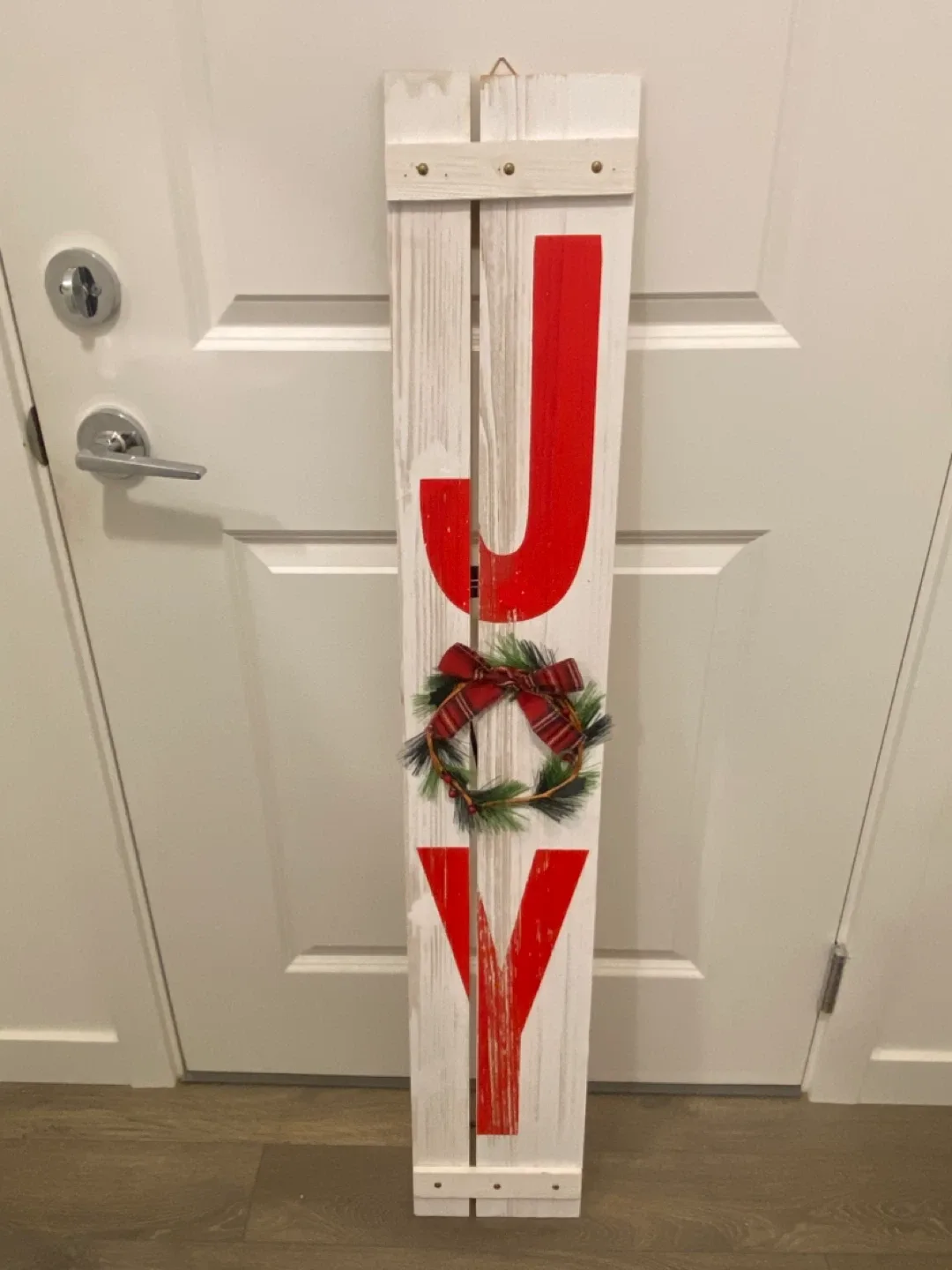 JOY Wooden Sign with Wreath