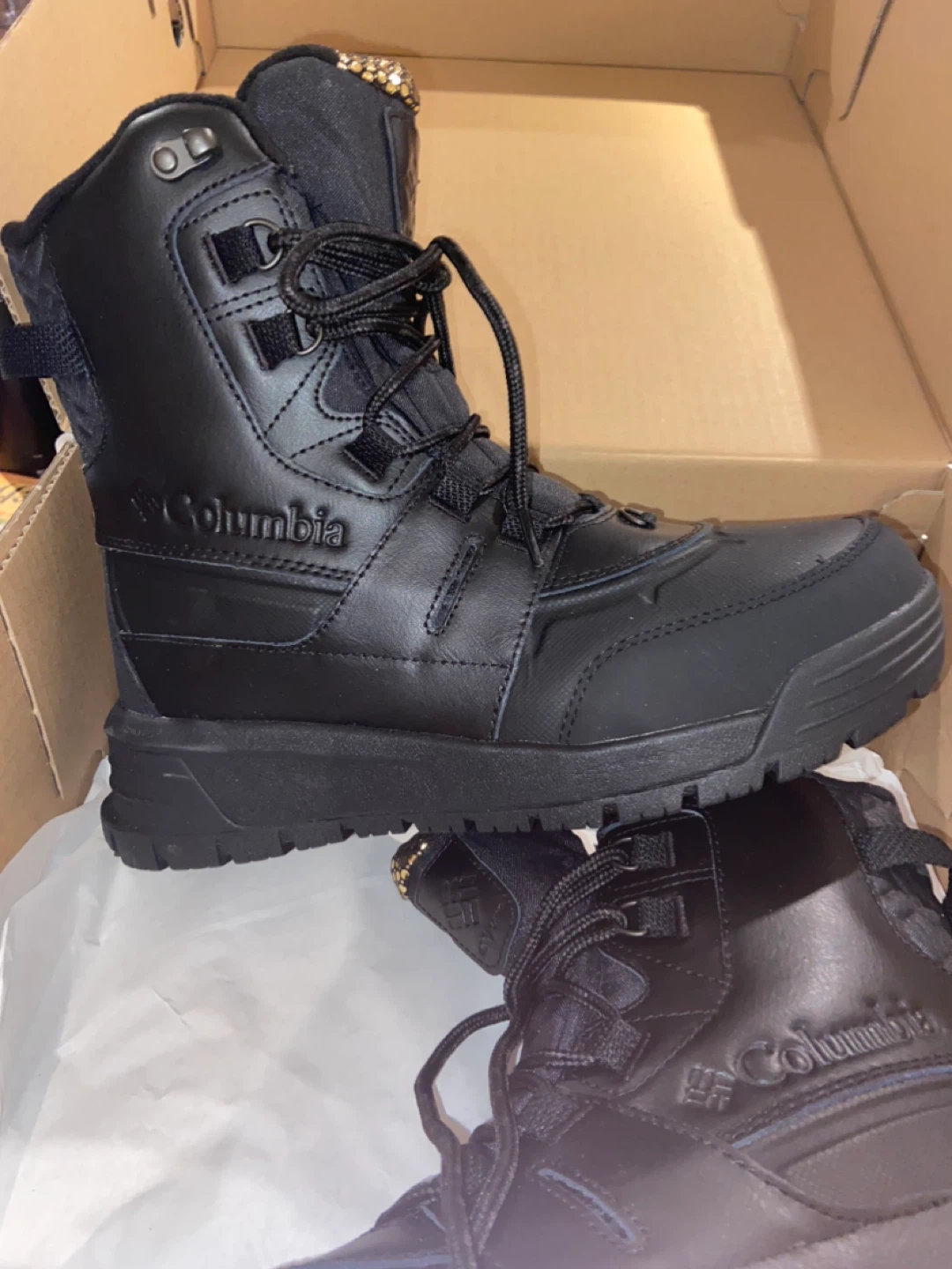 Columbia Men Black Winter Boots size 8