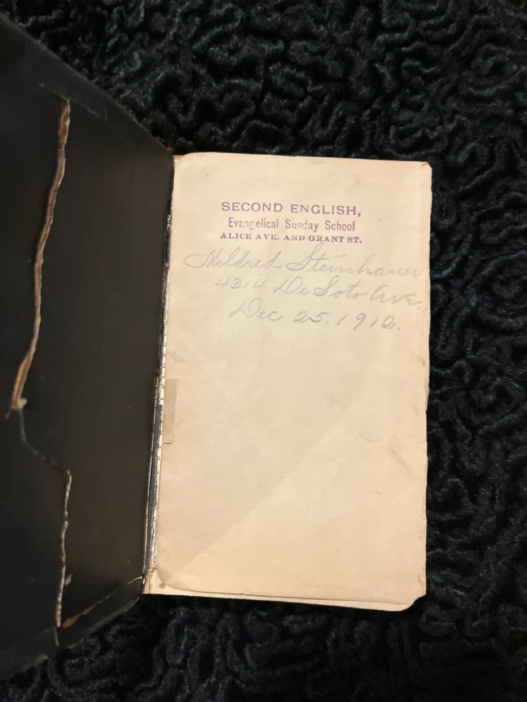 Vintage Holy Bible - Antique Book image indicator(3)