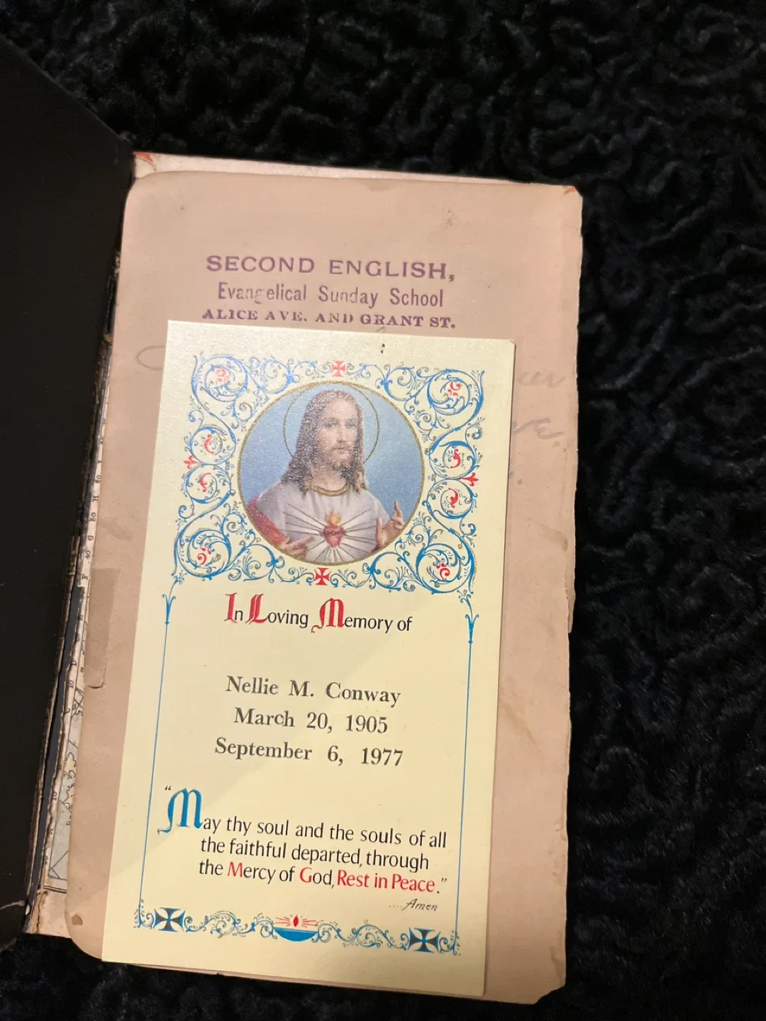 Vintage Holy Bible - Antique Book image indicator(4)